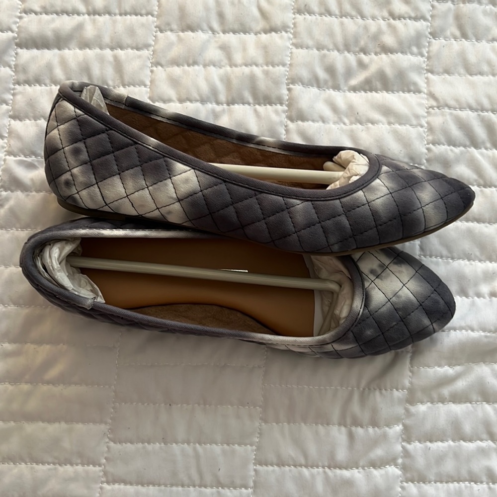Blue Tie Dye Flats